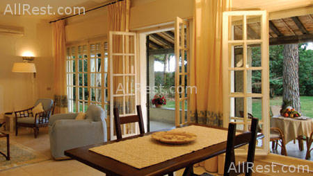 Is Morus Relais 8